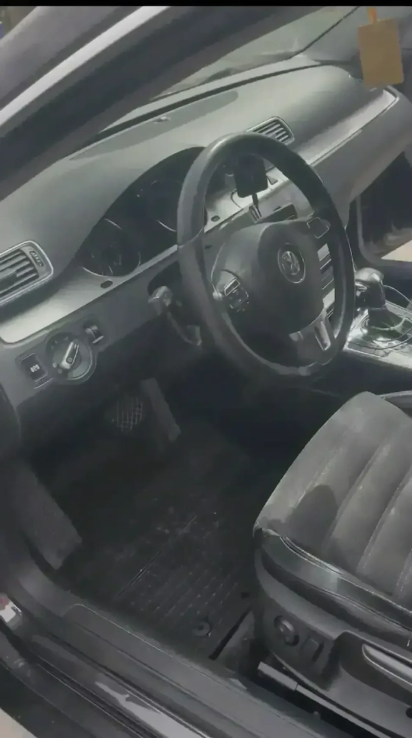 VOLKSWAGEN Passat CC 2011 — imagine 4