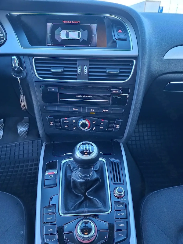 AUDI A4 2015 — imagine 8