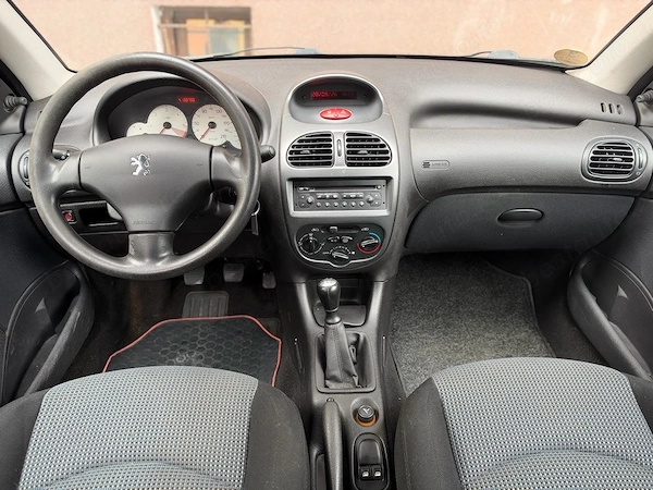 PEUGEOT 206 2005 — imagine 8