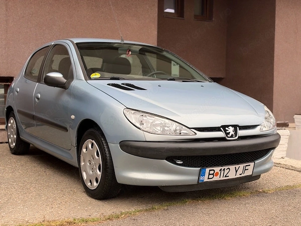 PEUGEOT 206