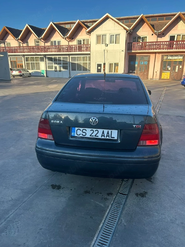 VOLKSWAGEN Bora 2003 — imagine 4