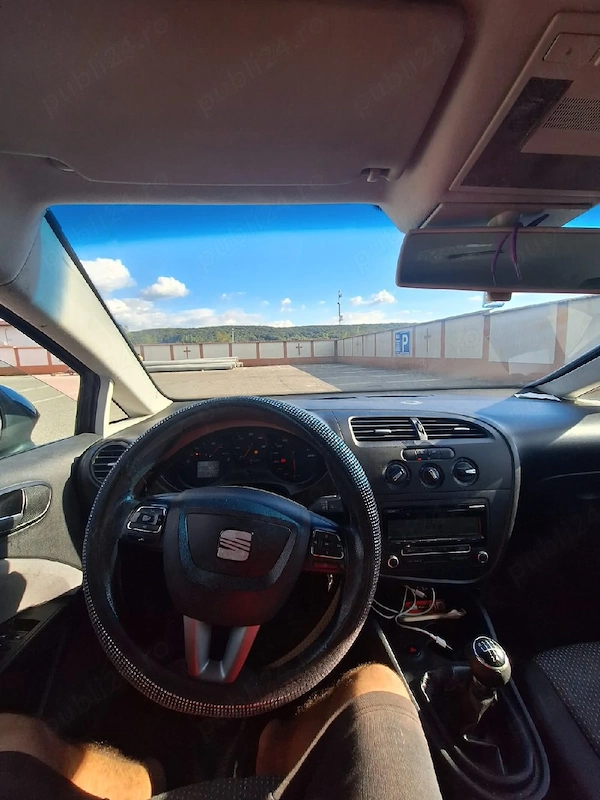 SEAT Leon 2012 — imagine 2