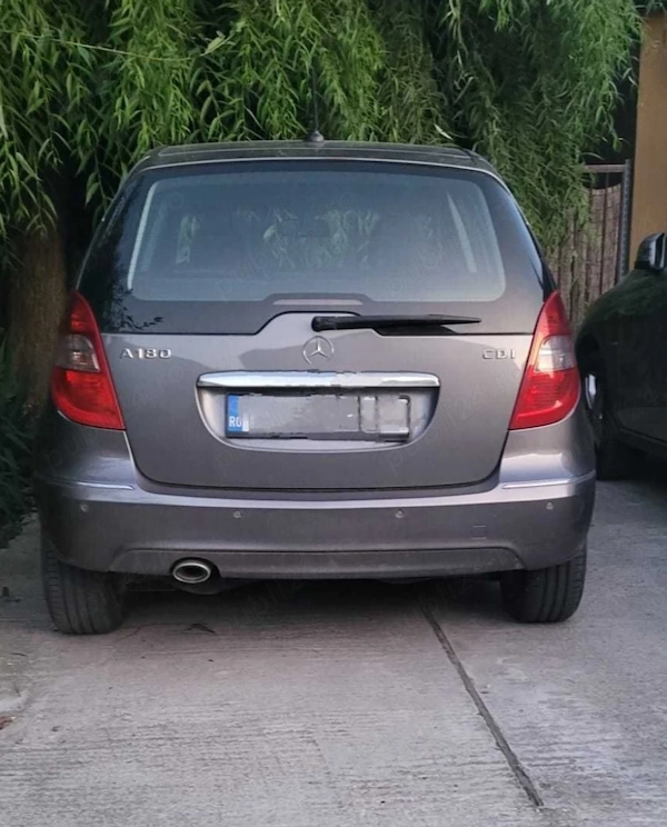 MERCEDES-BENZ A-Class 2009 — imagine 4