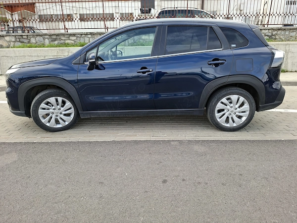 SUZUKI S-Cross 2022 — imagine 2