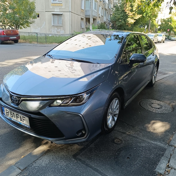 Toyota corolla hybrid