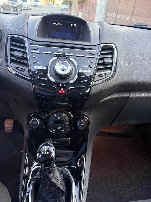 FORD Fiesta 2013 — imagine 3