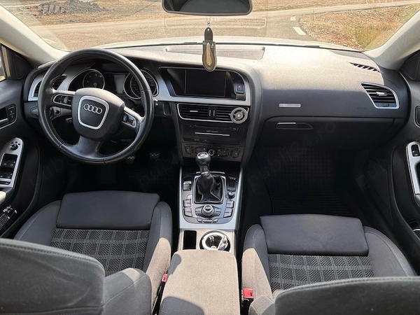 AUDI A5 2009 — imagine 2