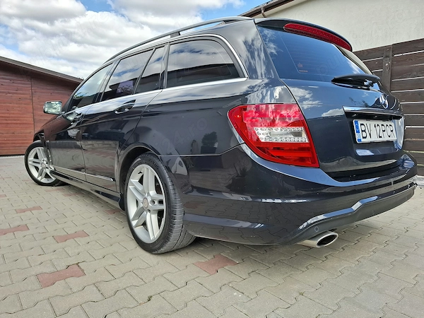 MERCEDES-BENZ C-Class 2011 — imagine 4