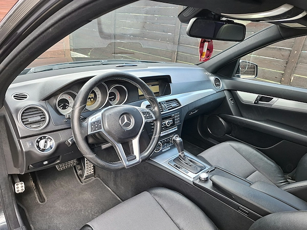 MERCEDES-BENZ C-Class 2011 — imagine 7