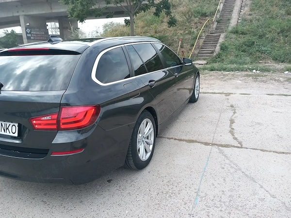 BMW 5 Series 2012 — imagine 6