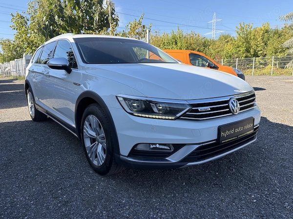 VOLKSWAGEN Passat Alltrack 2017 — imagine 4