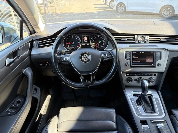 VOLKSWAGEN Passat Alltrack 2017 — imagine 8