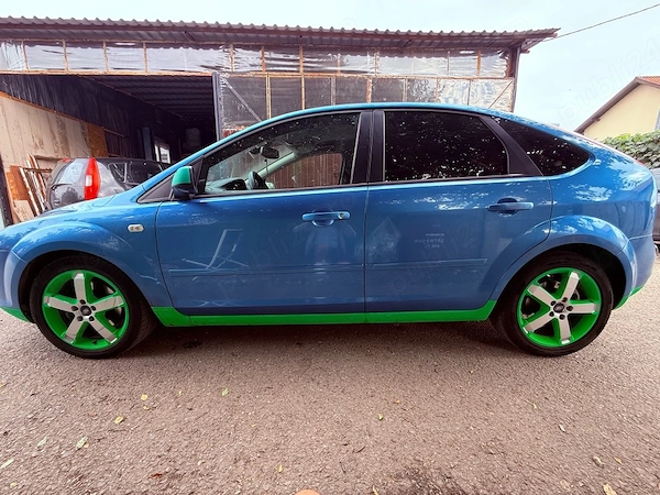 FORD Focus 2004 — imagine 2
