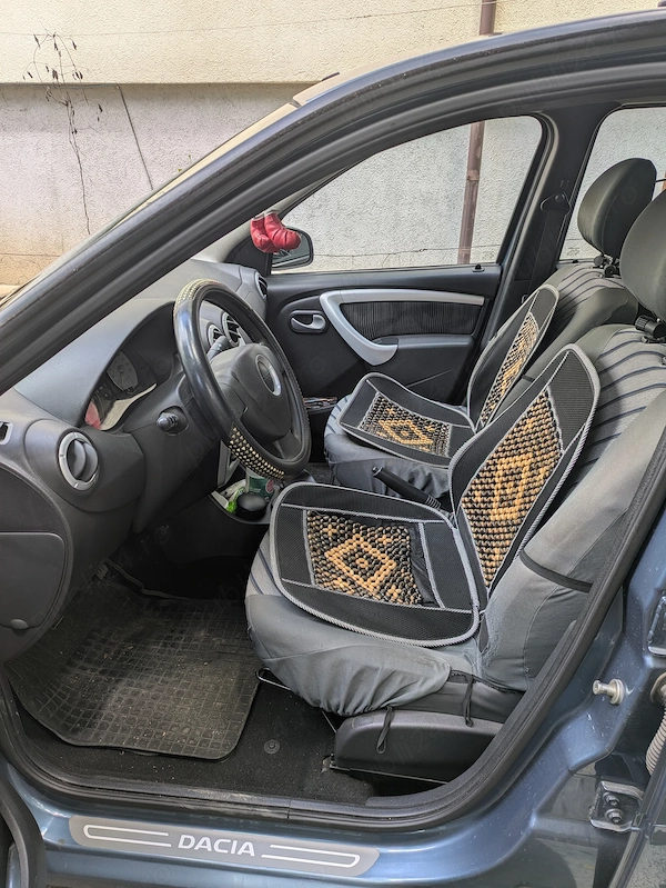 DACIA Logan 2010 — imagine 4