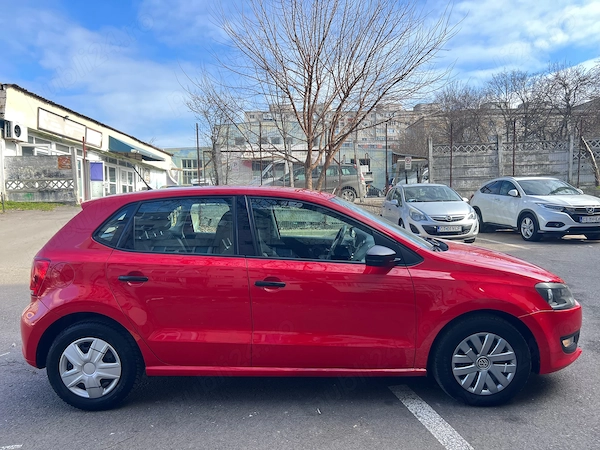 VOLKSWAGEN Polo 2010 — imagine 4