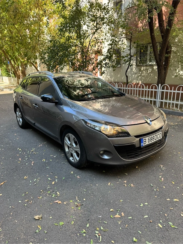 RENAULT Megane 2011 — imagine 4
