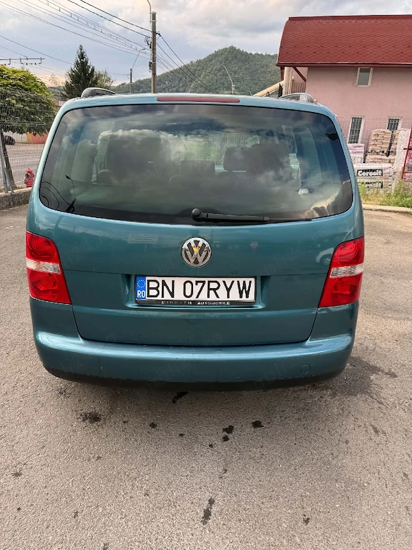 VOLKSWAGEN Touran 2004 — imagine 4