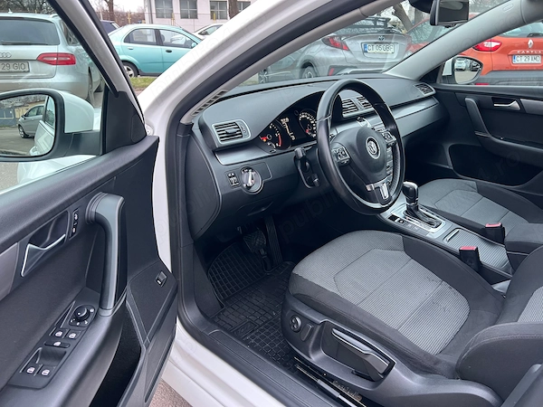 VOLKSWAGEN Passat 2013 — imagine 19