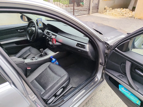 BMW 3 Series 2009 — imagine 22