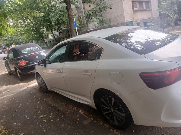 TOYOTA Avensis 2016 — imagine 3