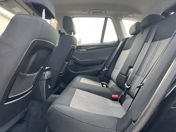 BMW iX1 2012 — imagine 10
