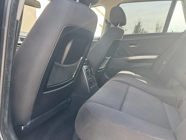 BMW 3 Series 2010 — imagine 6