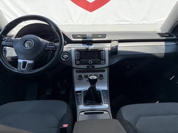 VOLKSWAGEN Passat 2012 — imagine 11