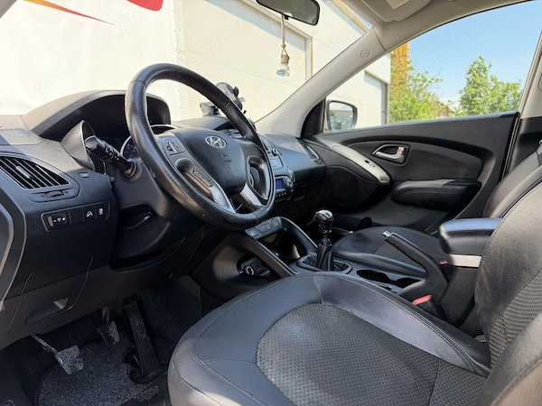 HYUNDAI ix35 2010 — imagine 16