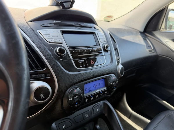HYUNDAI ix35 2010 — imagine 18