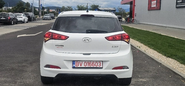 HYUNDAI i20 2016 — imagine 3