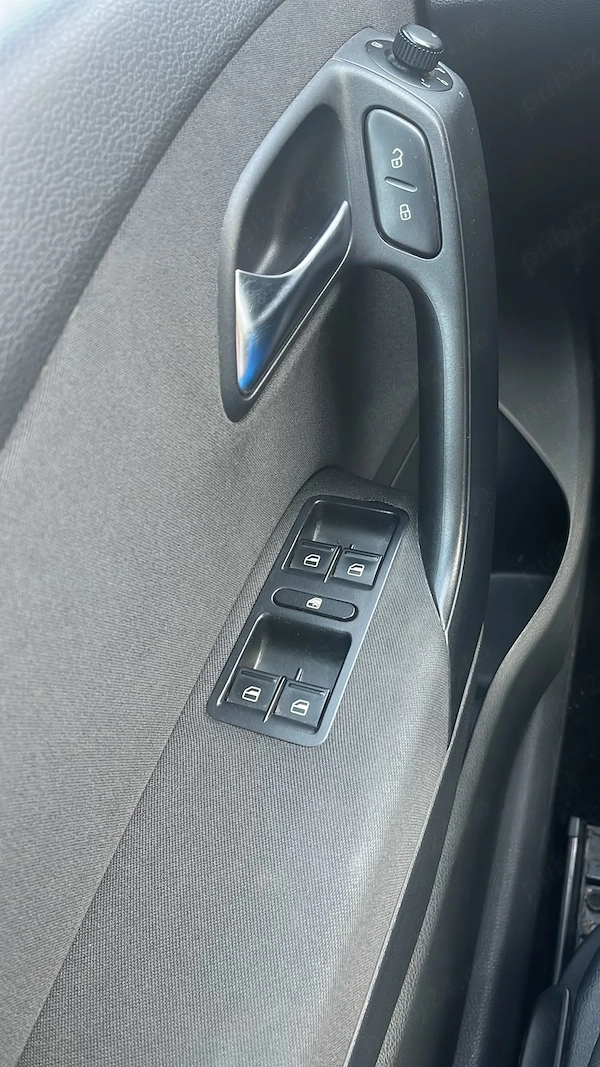 VOLKSWAGEN Polo 2014 — imagine 9