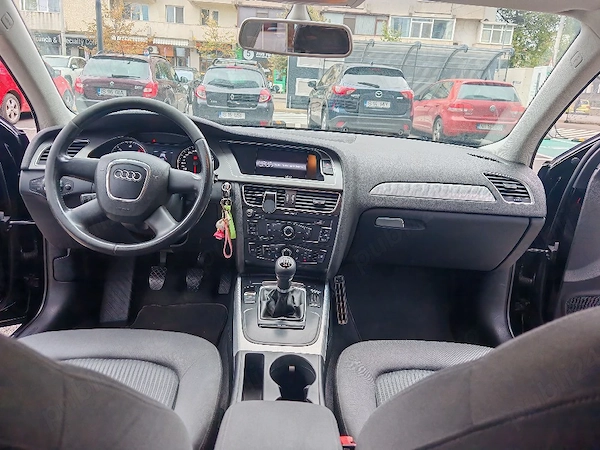 AUDI A4 2010 — imagine 2