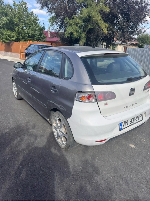 SEAT Ibiza 2004 — imagine 3