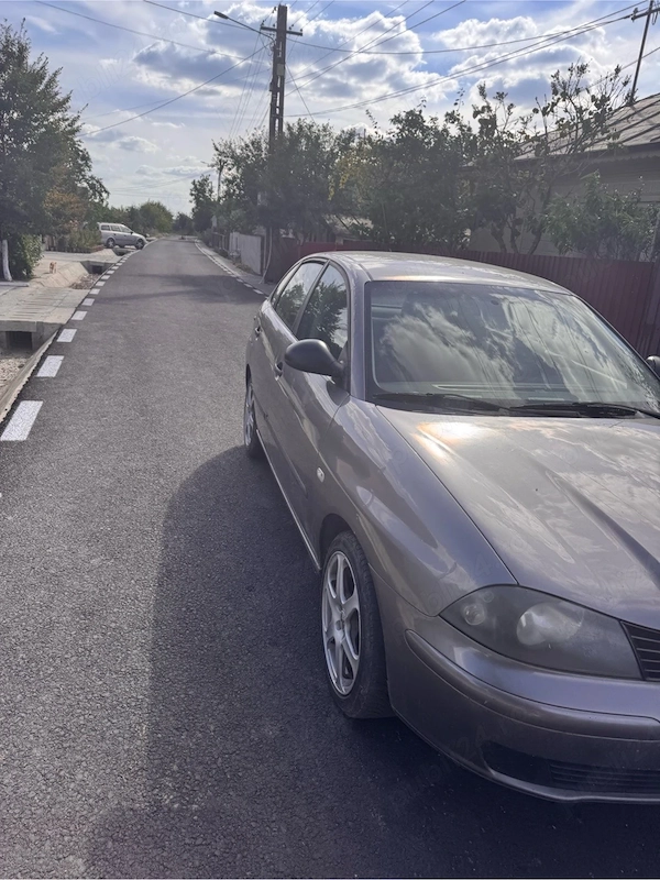 SEAT Ibiza 2004 — imagine 2