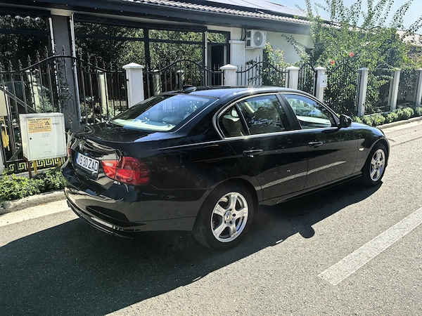 BMW 3 Series 2009 — imagine 5