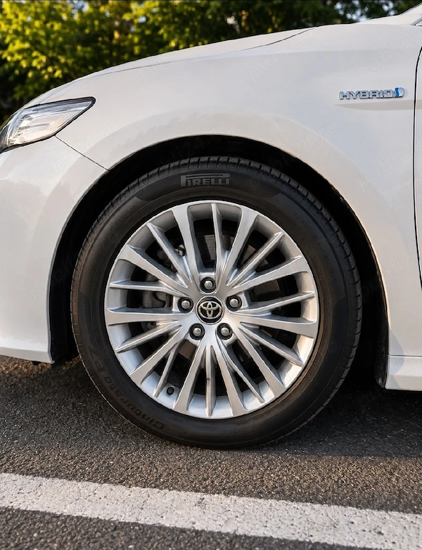 TOYOTA Camry 2020 — imagine 2