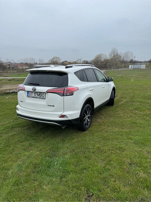 TOYOTA RAV4 2016 — imagine 15