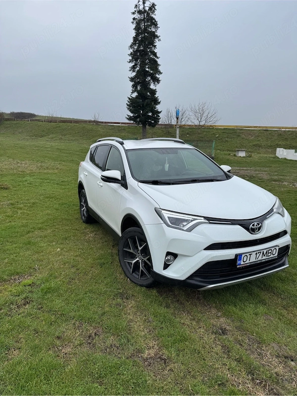 TOYOTA RAV4 2016 — imagine 13