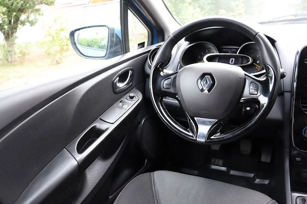 RENAULT Clio 2013 — imagine 3