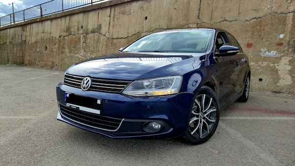 VOLKSWAGEN Jetta 2012 — imagine 2