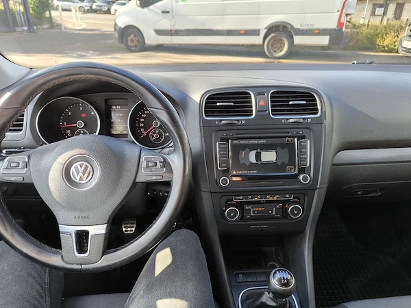 VOLKSWAGEN Golf 2012 — imagine 3