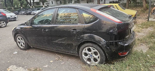 FORD Focus 2010 — imagine 4