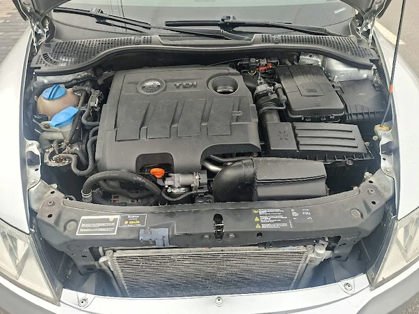SKODA Unknown Model 2010 — imagine 2