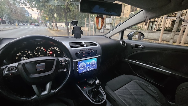 SEAT Leon 2010 — imagine 5