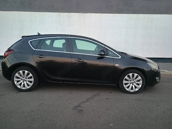 OPEL Astra 2012 — imagine 6