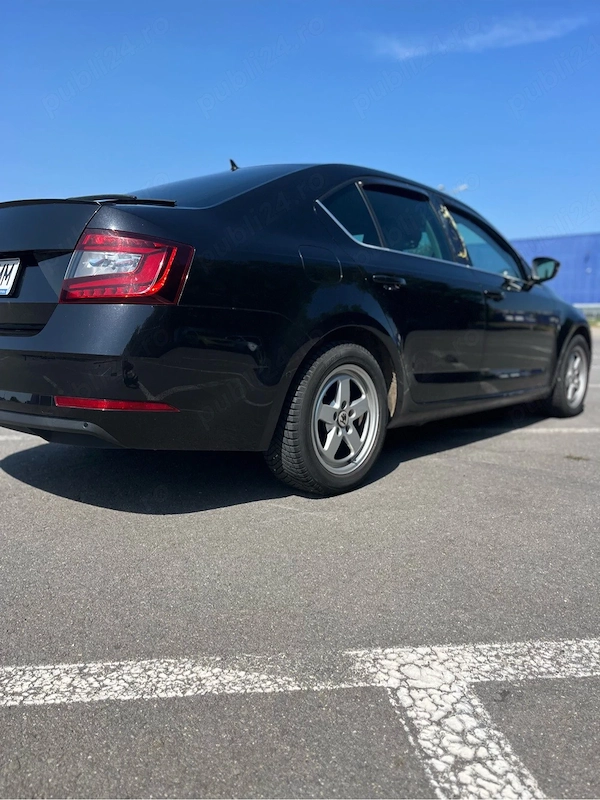 SKODA Octavia 2018 — imagine 4