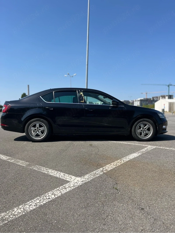 SKODA Octavia 2018 — imagine 3