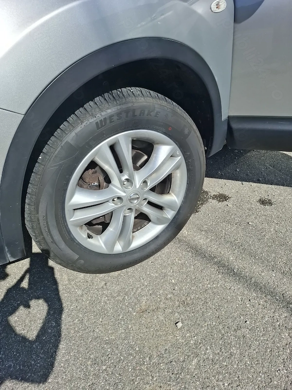 NISSAN Qashqai 2010 — imagine 4