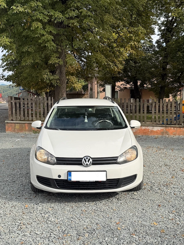 VOLKSWAGEN Golf 2012 — imagine 2
