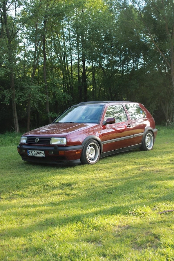 VOLKSWAGEN Golf 1992 — imagine 5